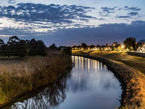 Maitland's Honorable History