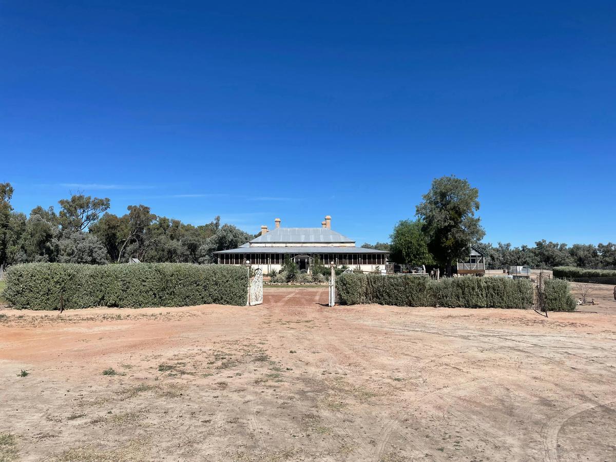 Dunlop Homestead