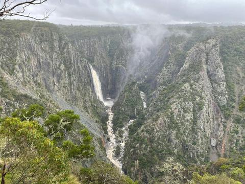 Wollomombi Falls