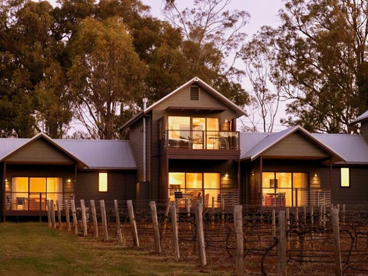 Hermitage Lodge Hunter Valley at Sunset