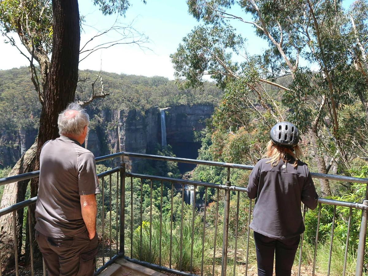Viewpoint at Belmore Falls near Robertson.