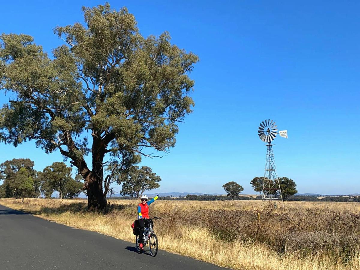 Central West Cycle Trail Highlights Tour