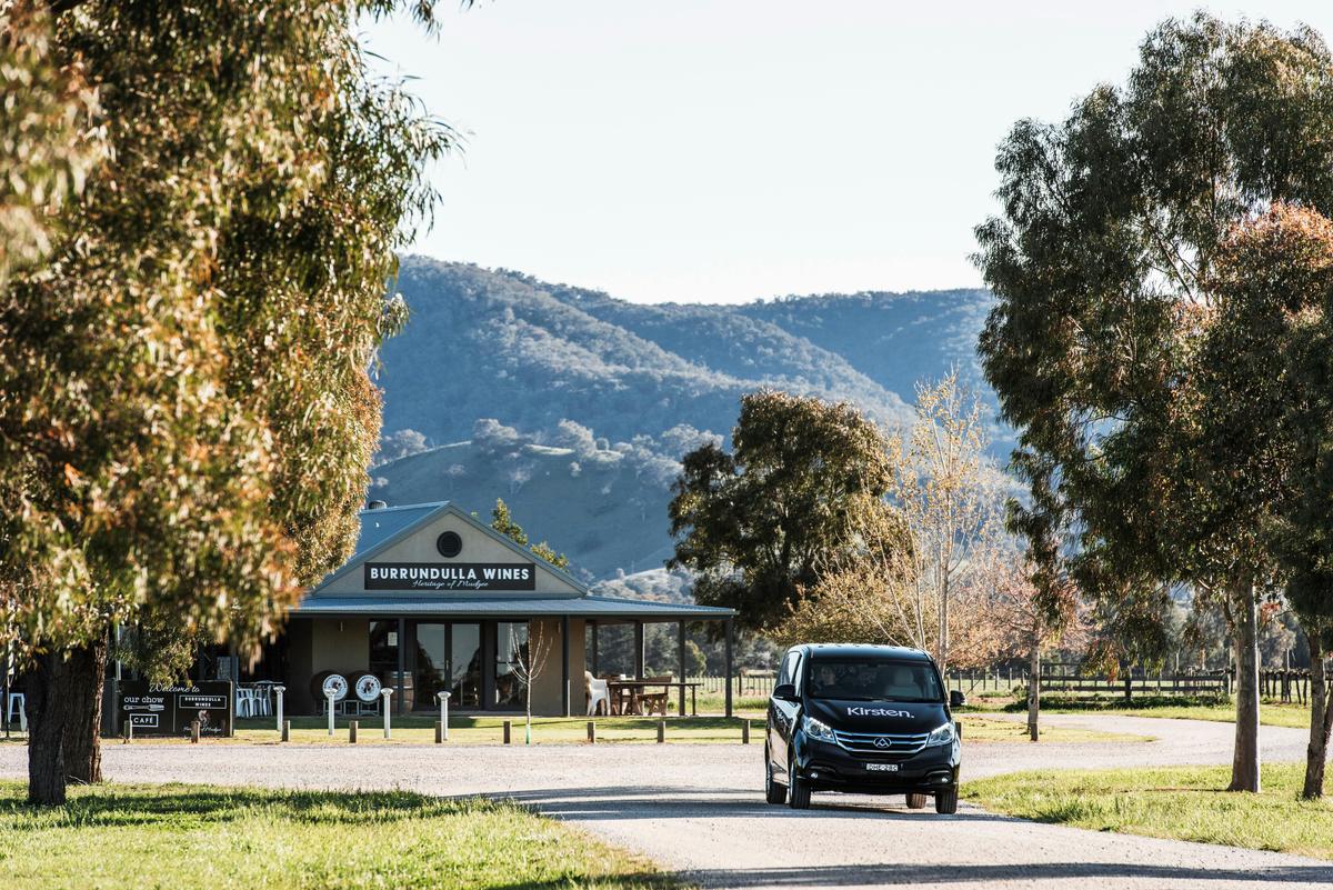 Bespoke Tours Mudgee Full Day Wine Tour wine Taste and purchase Mudgee wines private groups