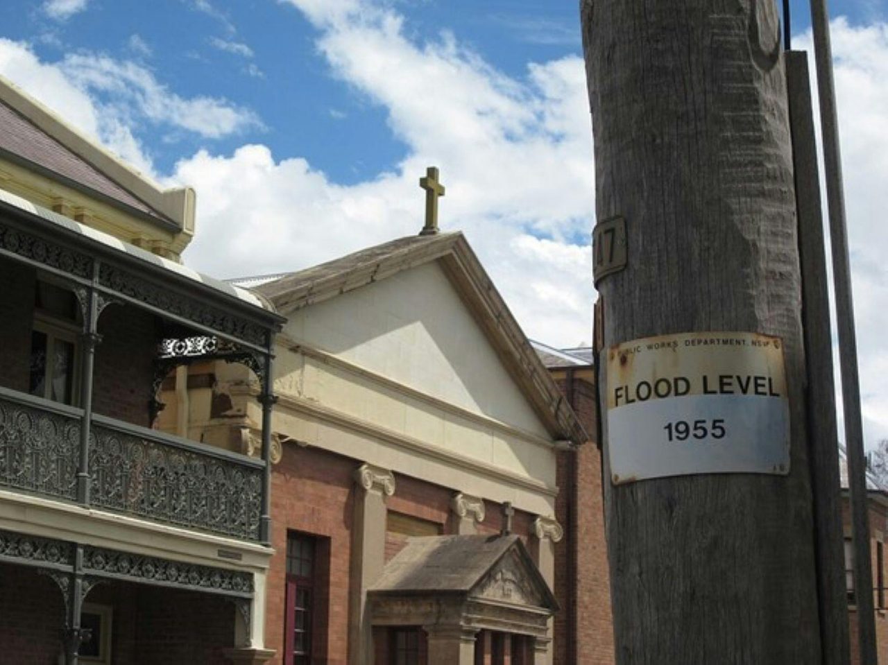 Beyond the Flood Levels - Heritage Walk