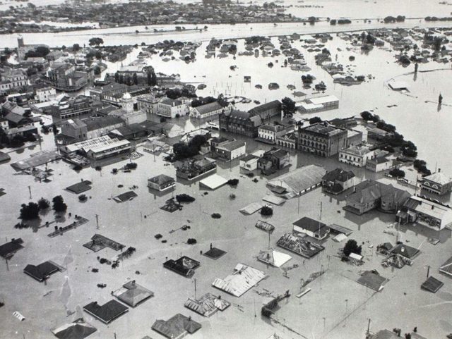 Beyond the Flood Levels - Heritage Walk