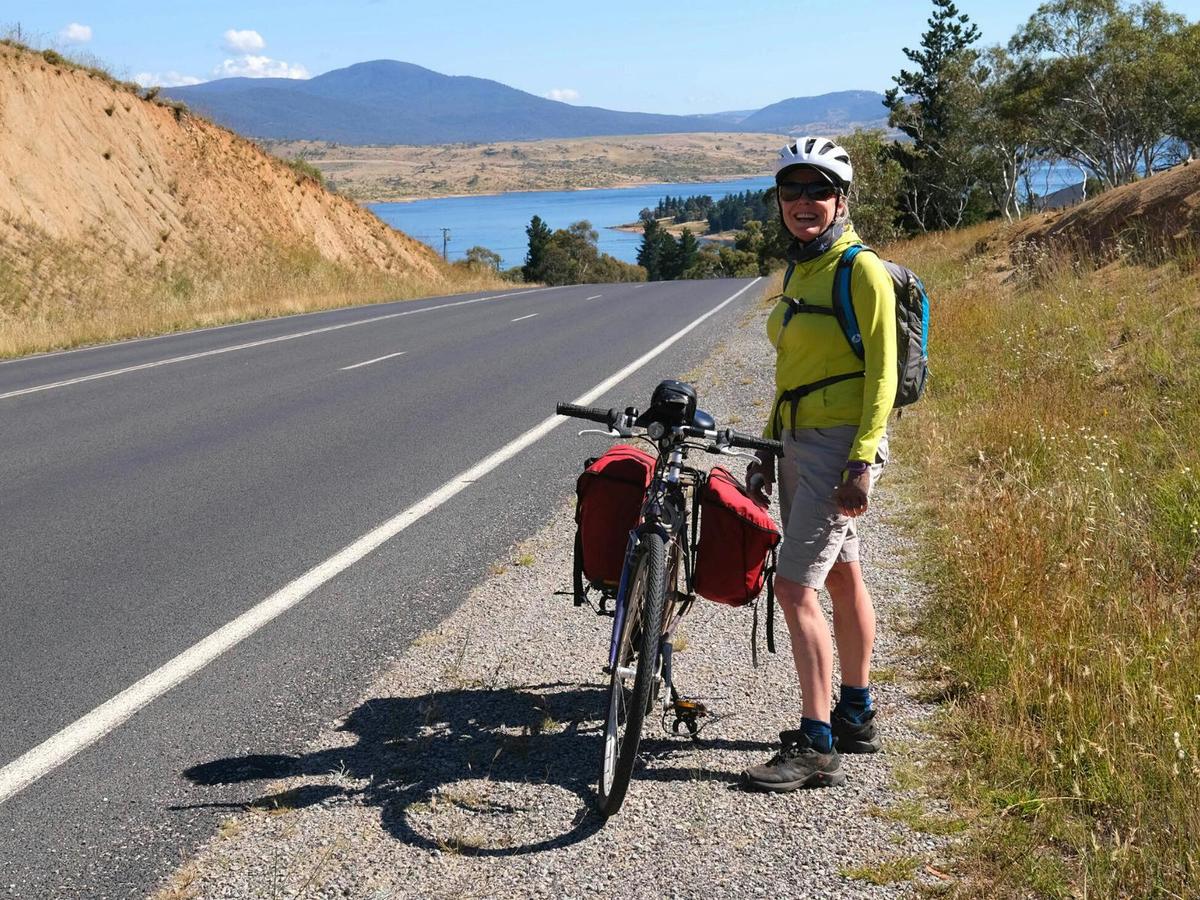 Cycle from Jindabyne in the NSW Snowy Mountains to Tathra on a self guided e-bike tour.