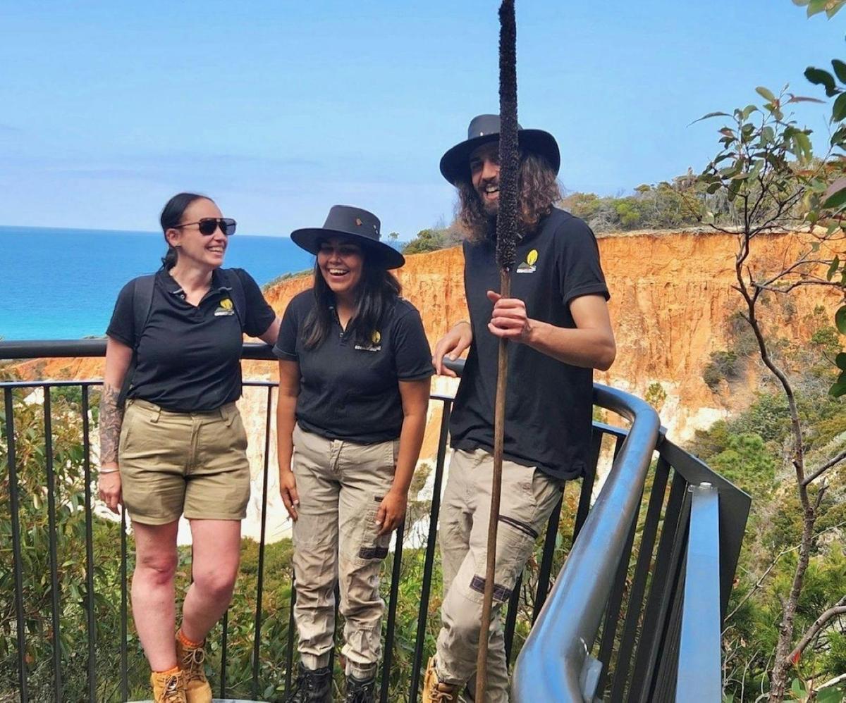 Tours Guide Nicole, Alkira and Kye