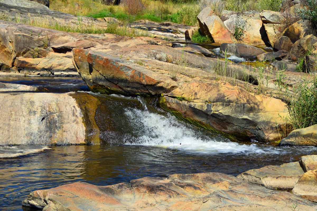 Adelong Falls, Adelong NSW