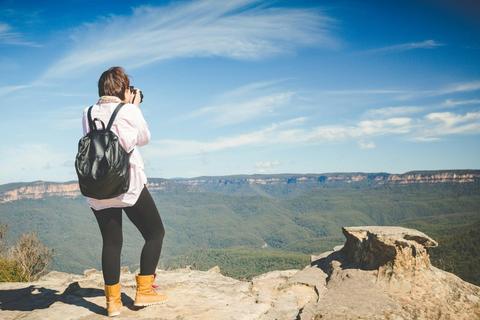 Breathtaking panoramic vistas across UNESCO World Heritage Blue Mountains