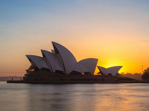 Start your journey in Sydney!