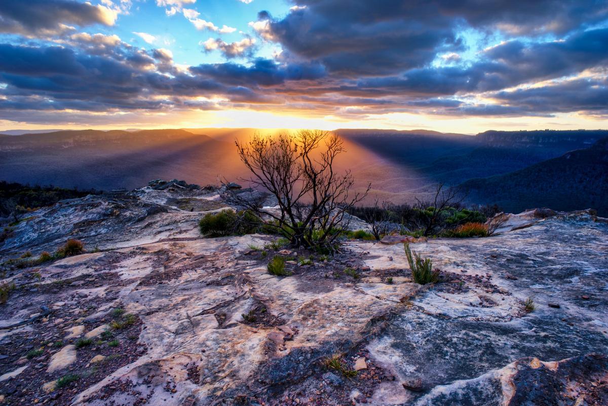 Twilight at Kings Tableland Blue Mountains