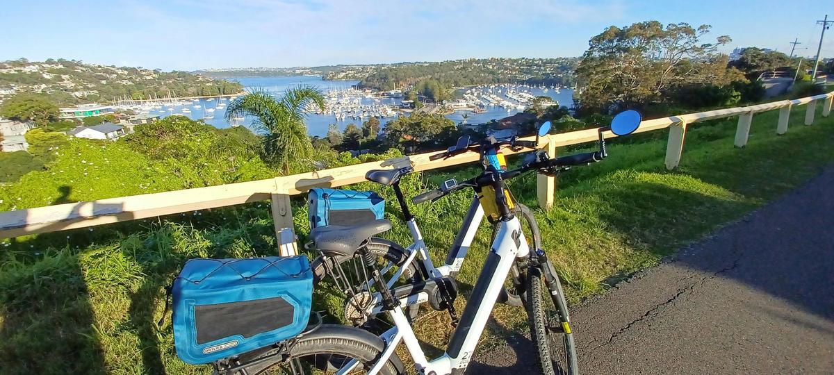 Views into Middle Harbour and The Spit