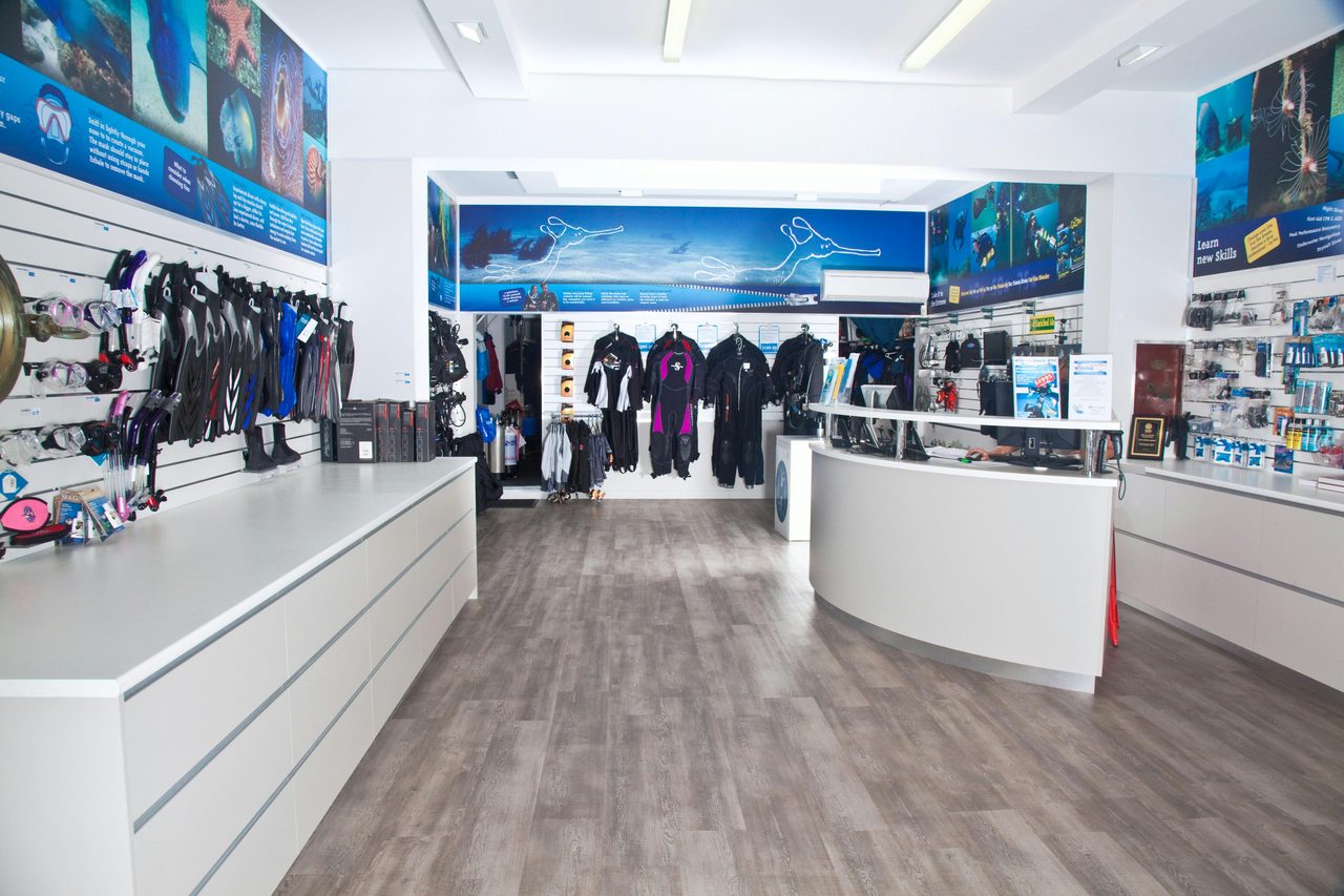 Dive Centre Manly retail shop