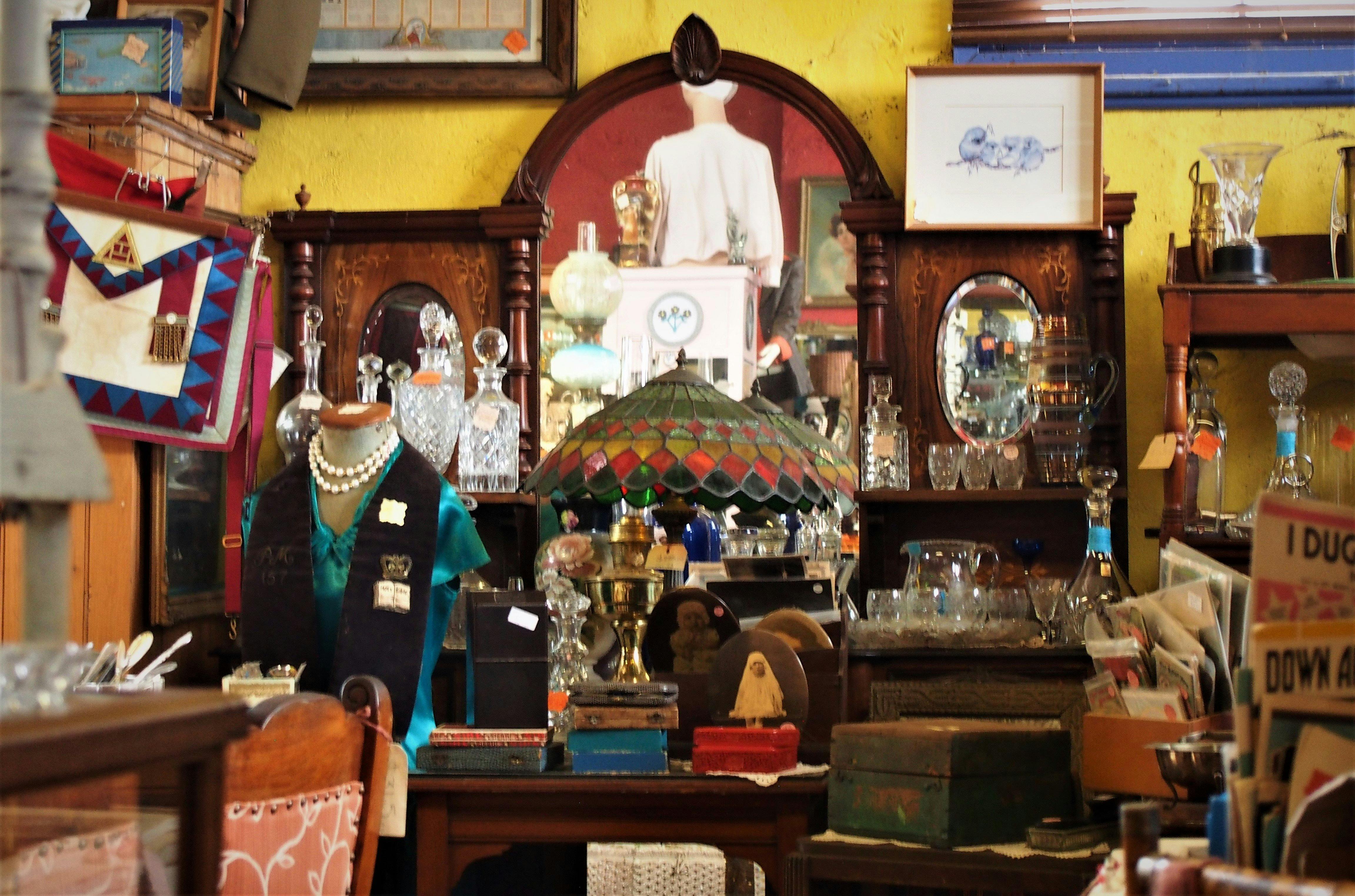 Contrarys on Clarence