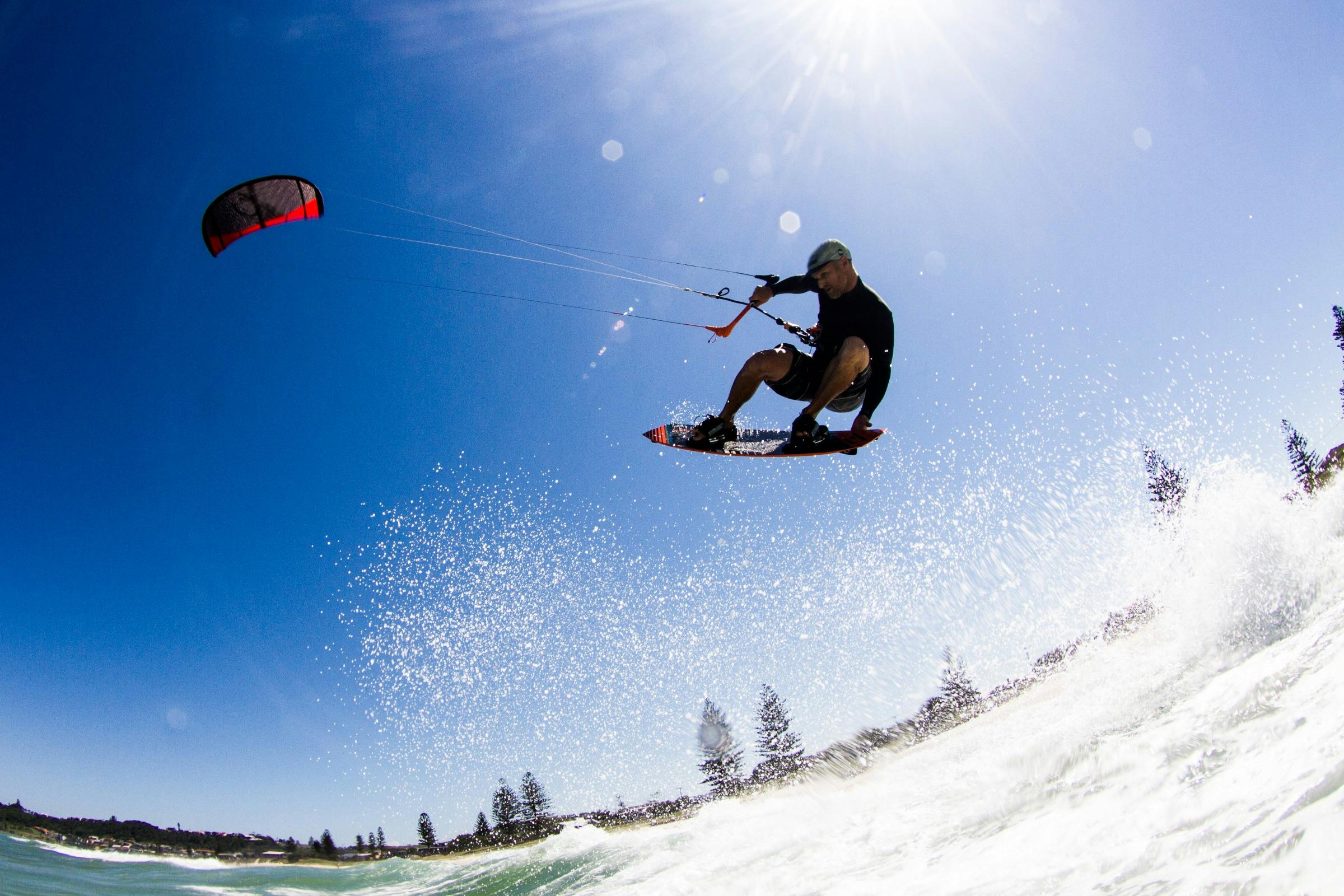 Earth Kitesurfing
