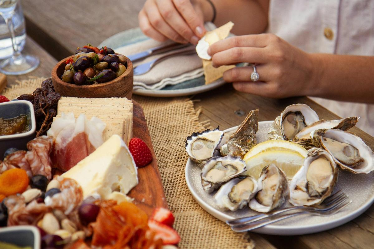 Grazing lunch and oysters