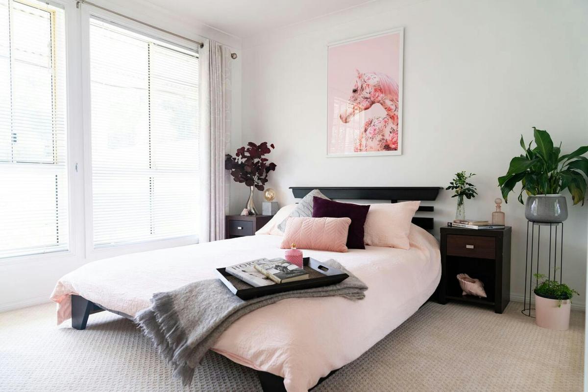 Pink room at Champagne Hill