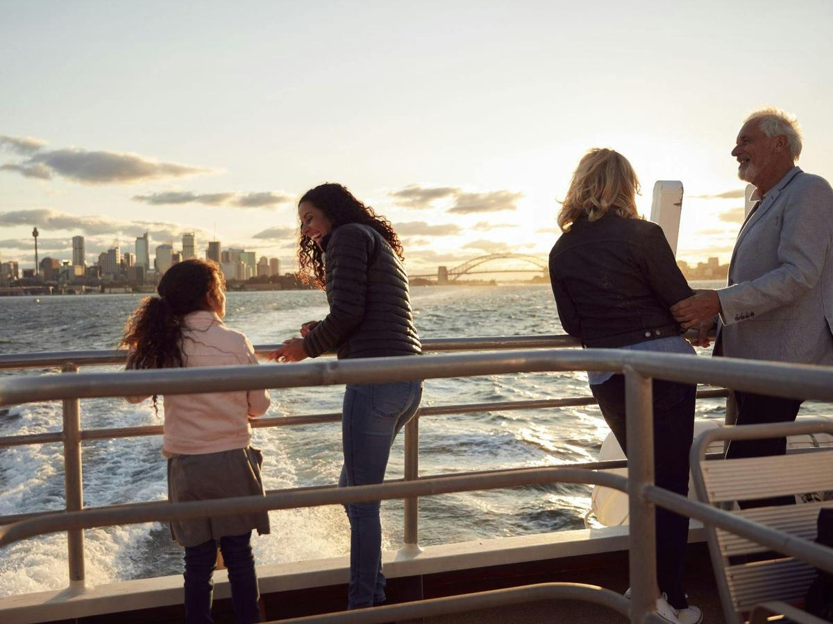 Sydney Harbour Highlights Sightseeing Cruise