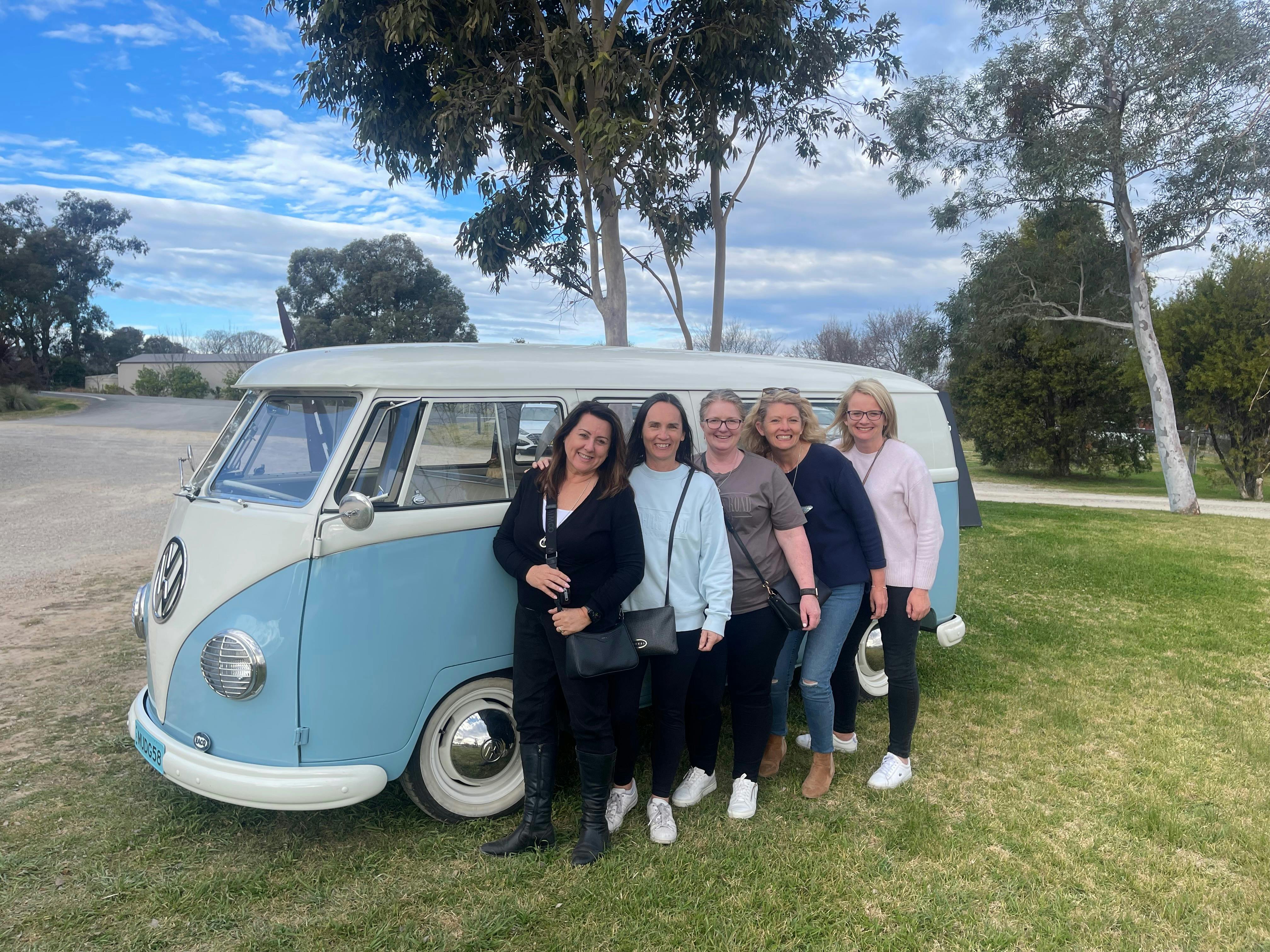 Wine tour in Country Kombi