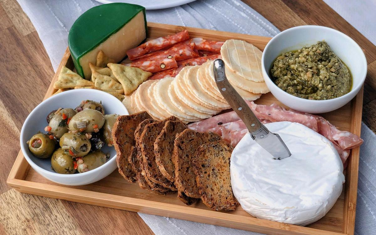 Graze & Gaze - Savoury Graze Board