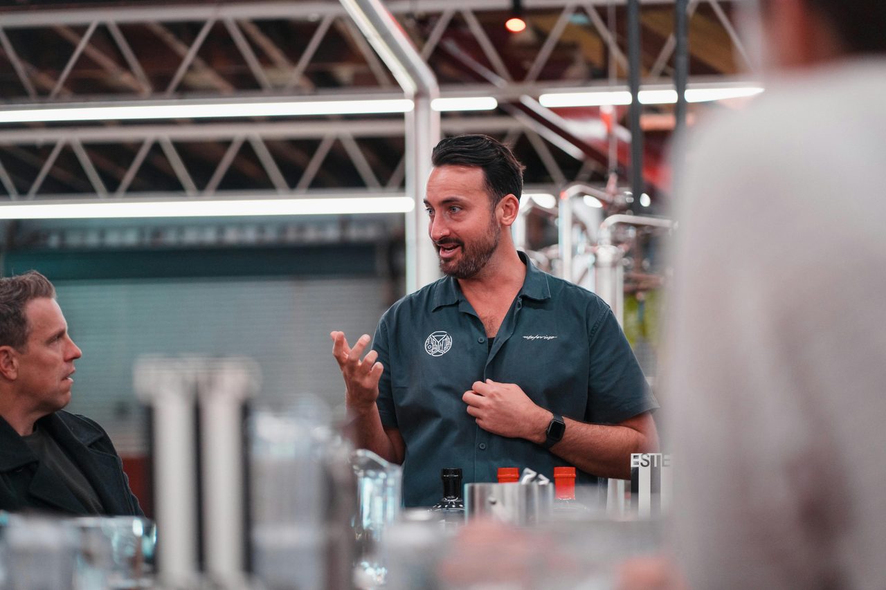 Leon hosting at Ester Spirits