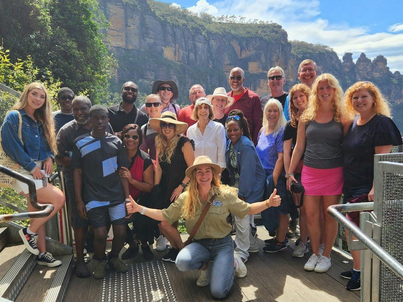 Tour Guide Amy sharing her love for the Blue Mountains with a tour group.