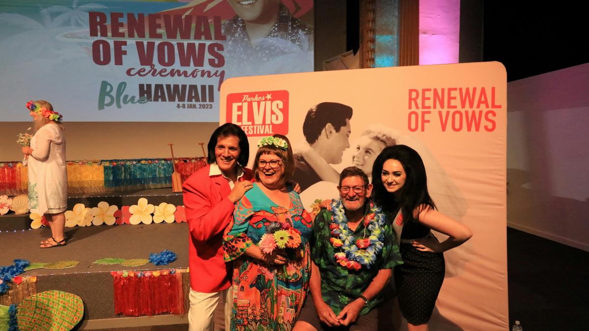 Renewal of Wedding Vows Parkes Elvis Festival