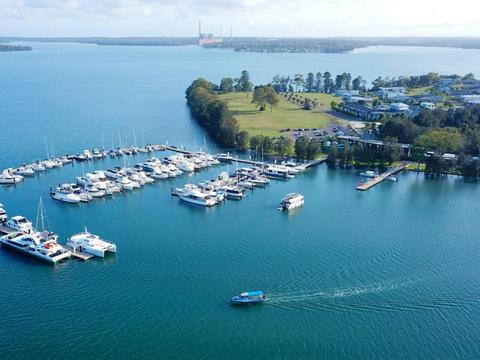 Trinity Point Scenic Boat & Dining Experience