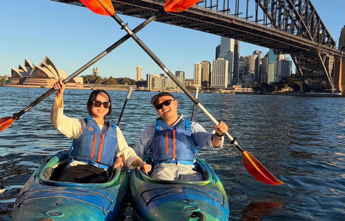 Sydney Harbour Sunset Kayak Tour