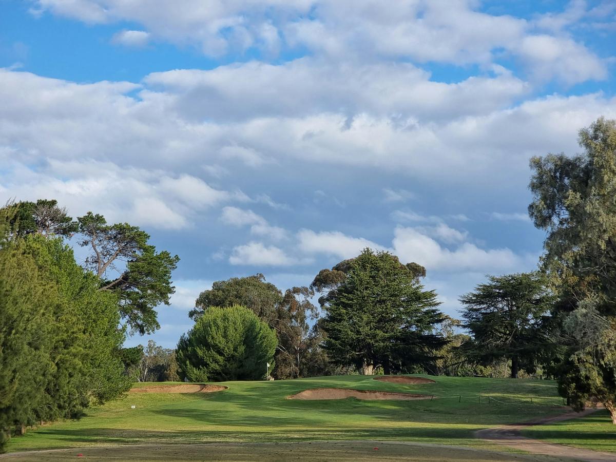 5th hole Cobram Barooga Golf Club