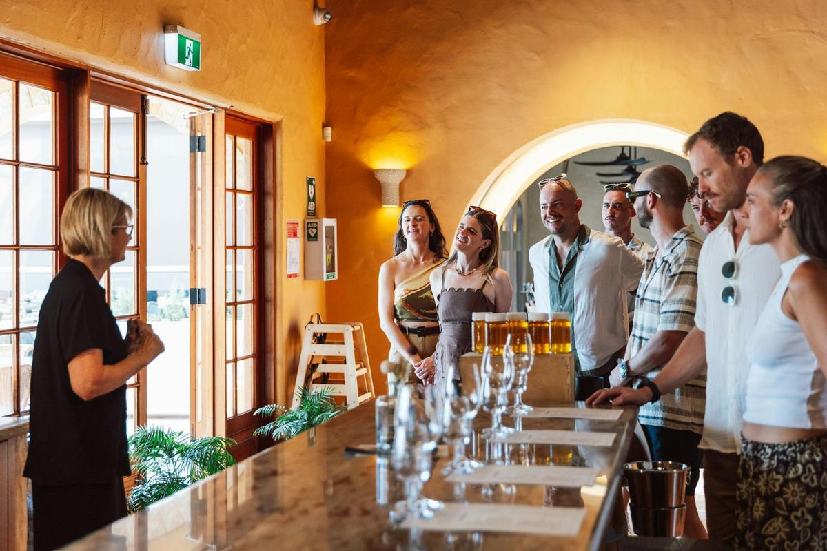 Experience a unique tour to The Hunter Valley with Colourful Collective Travel