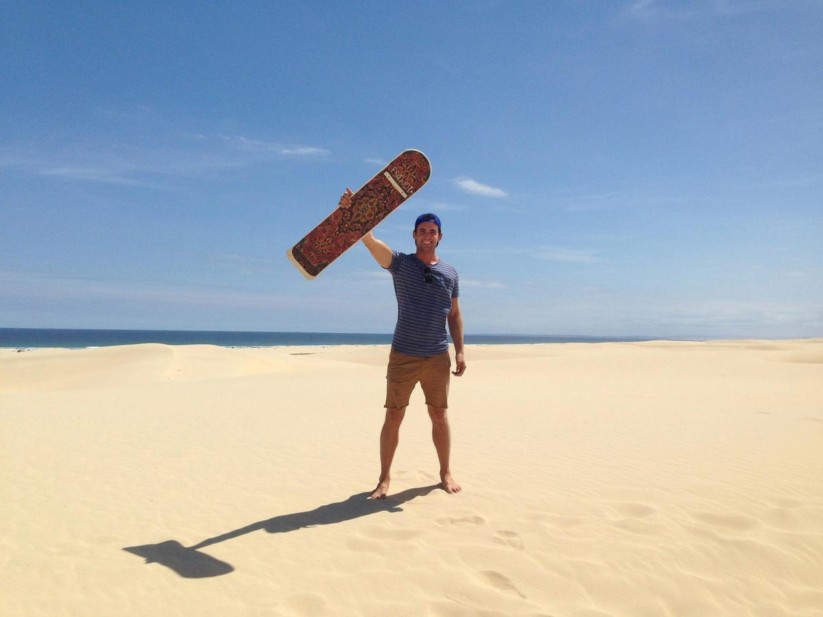 Sandboarder