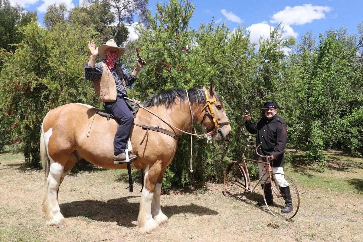 Jugiong Country Experience Bushranger hold up