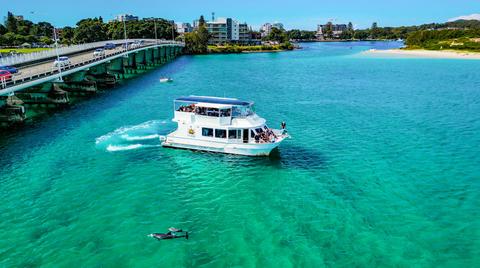 Discovery Lake Cruise Forster