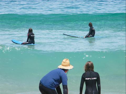 Mollymook Beach Surf School