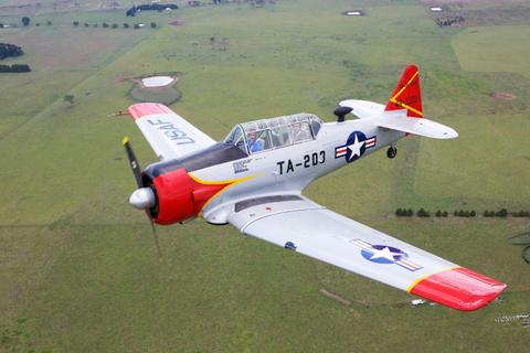 Warbird - T6 Texan Gorge Adventure/Aerobatic Adventure