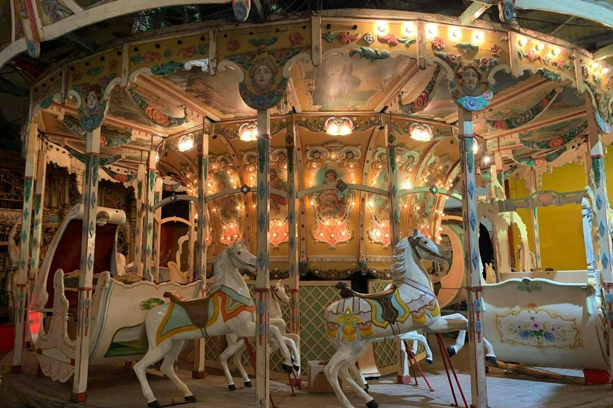 Take Me To The Funhouse Group Tour