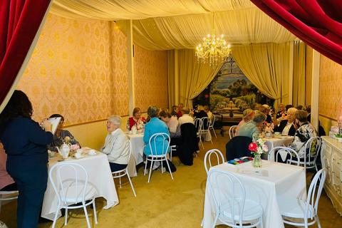 High Tea & Boutique Shopping Group Tour