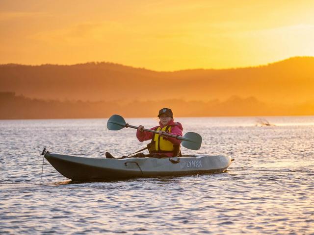 Chasing the last light on Wallagoot Lake.