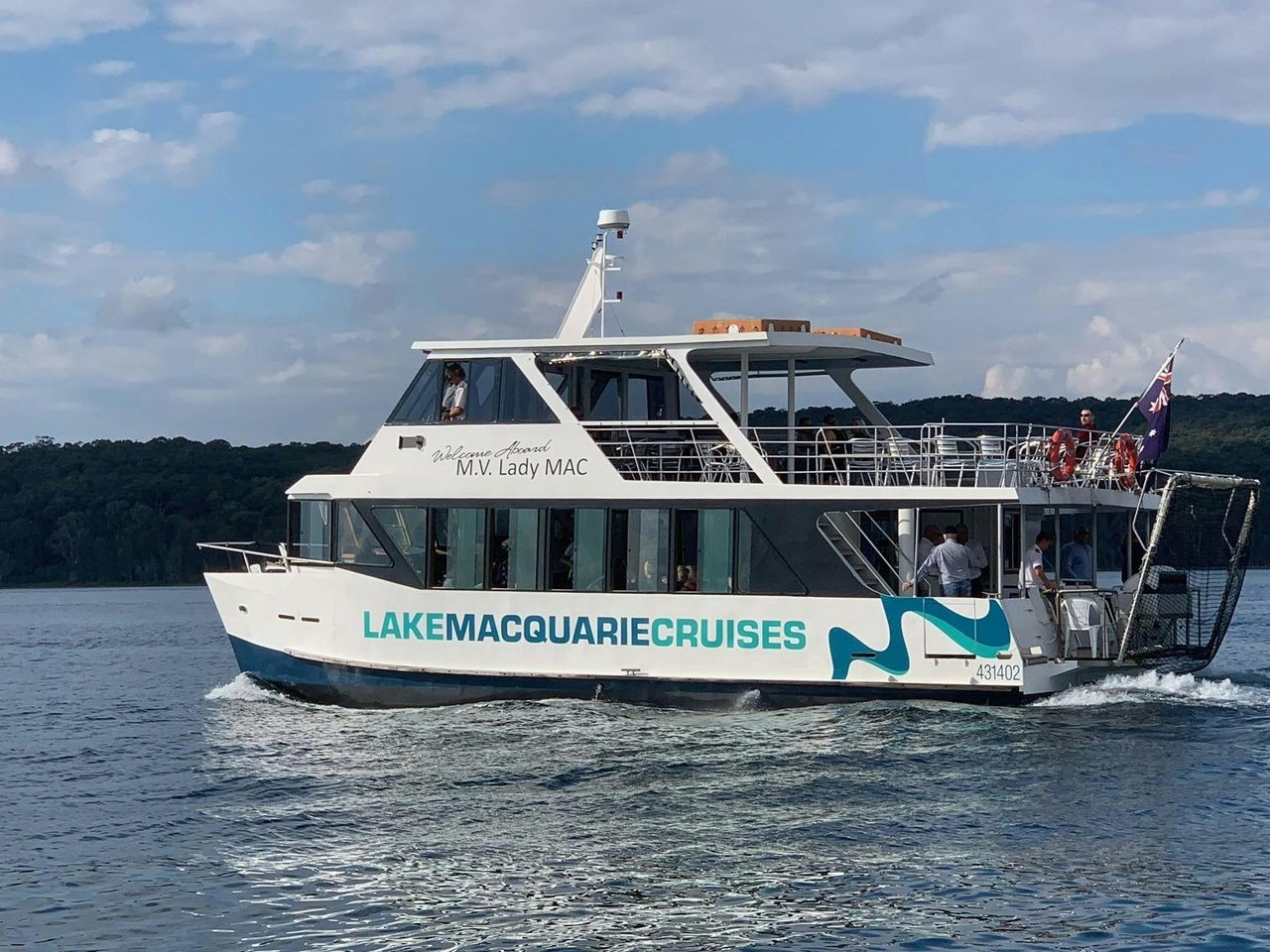 Lady Mac cruising