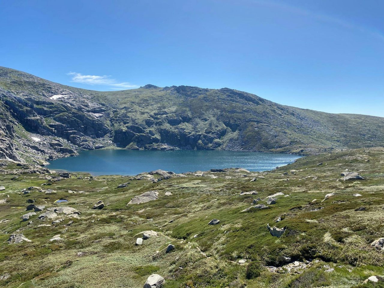 Blue Lake, Snowy mountains