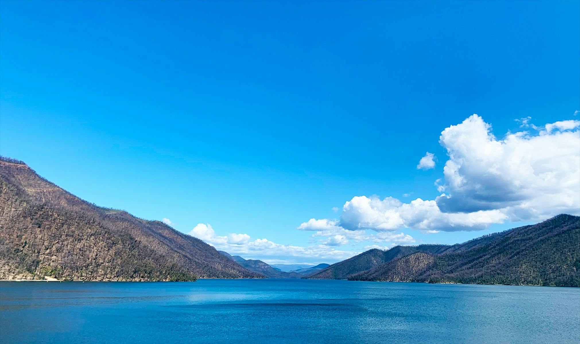 Magnificent Talbingo Reservoir looking south toward Cabramurra - highest township in Australia