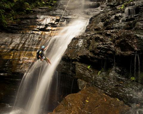 Blue Mountains Canyoning with High and Wild