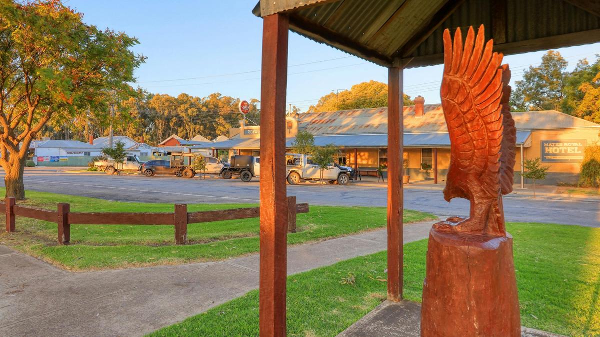 REd Gum River Walk Eagle Statue