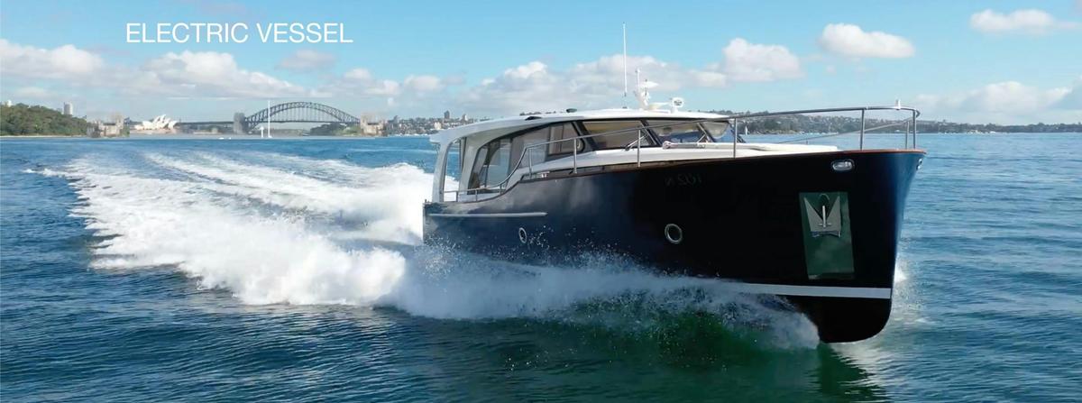 Luxury Sydney Harbour Cruise & Seafood Feast