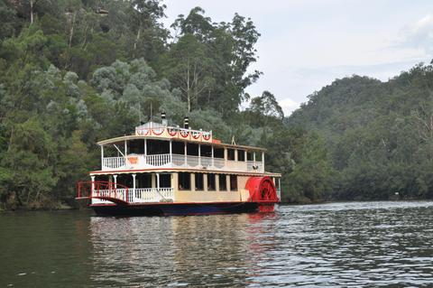 Cruising in the Gorge