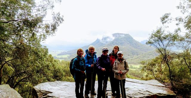 Wolgan Valley and Glow Worm Cave Pack Free Walk by Life's An Adventure
