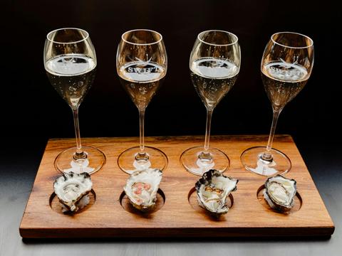 Printhie Wines Sparkling and Oyster Experience