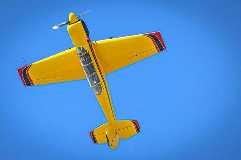 Introduction Warbird Aerobatic Flight