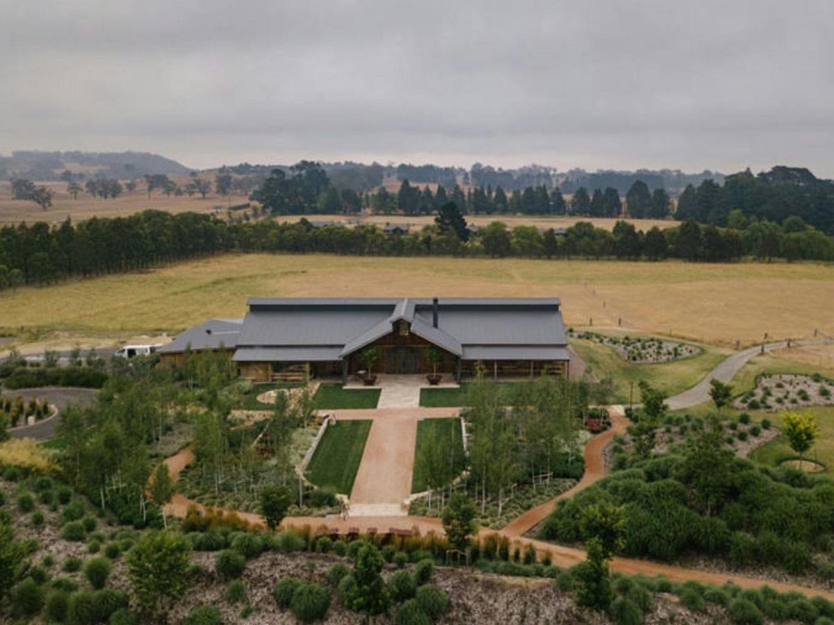 Heli Tour to Bendooley Estate with Rotor One